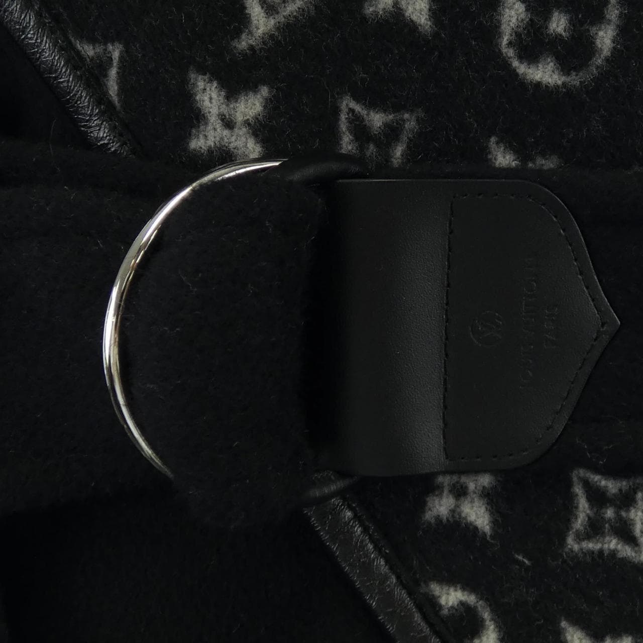 ルイヴィトン LOUIS VUITTON ベルテッドショートラップピーコート FMCO06QWE コート