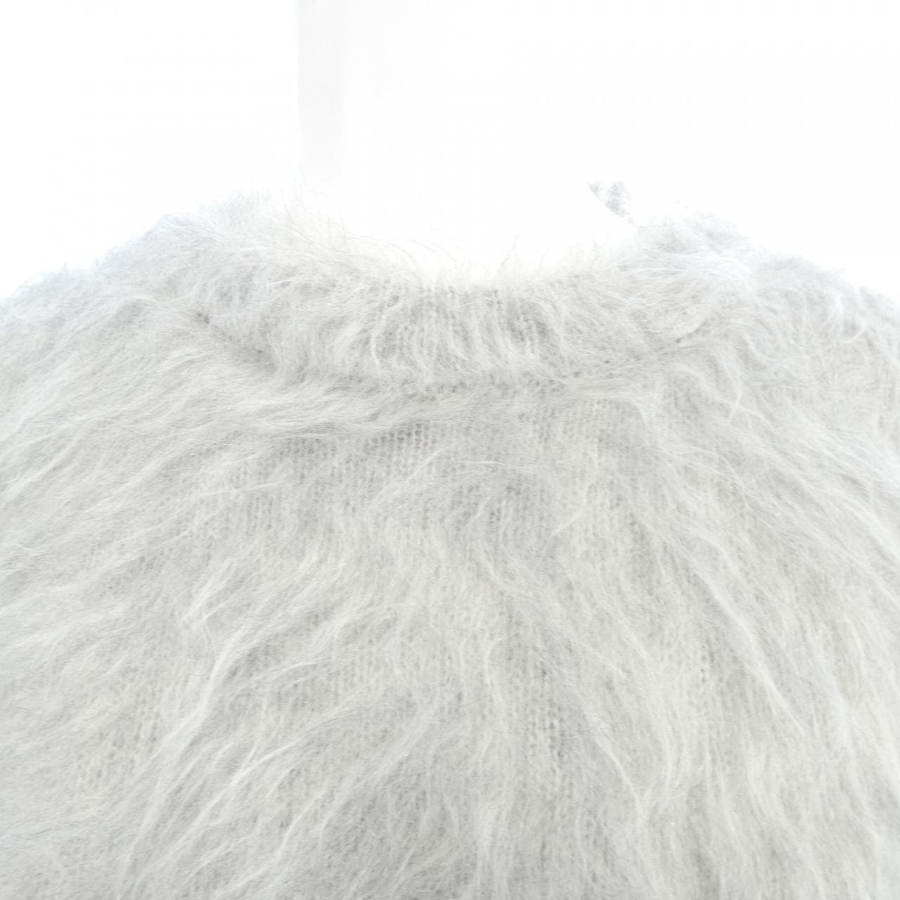 ジバンシー GIVENCHY BW90JZ4ZEW ニット