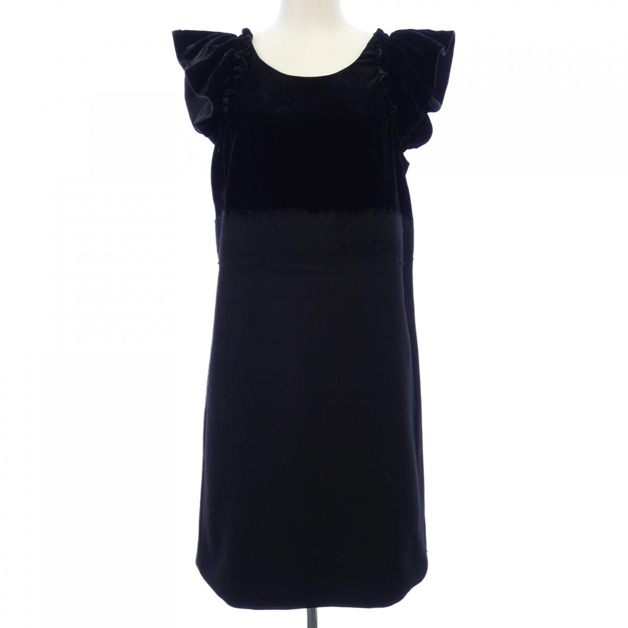 エンポリオアルマーニ EMPORIO ARMANI ワンピース