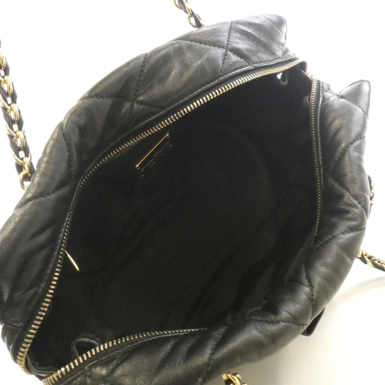 サルヴァトーレフェラガモ 21 E743 ショルダーバッグ