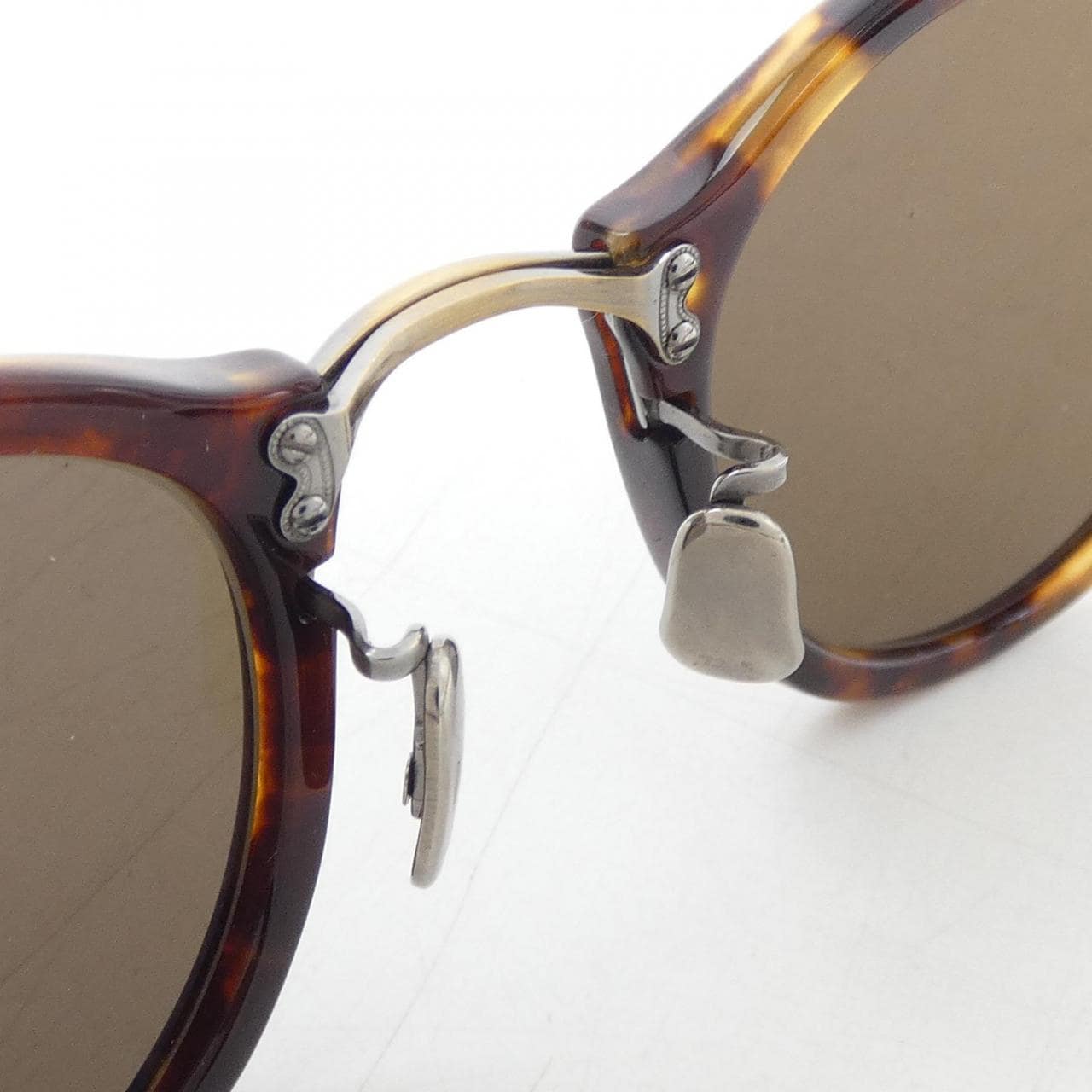 伊凡EYEVAN SUNGLASSES