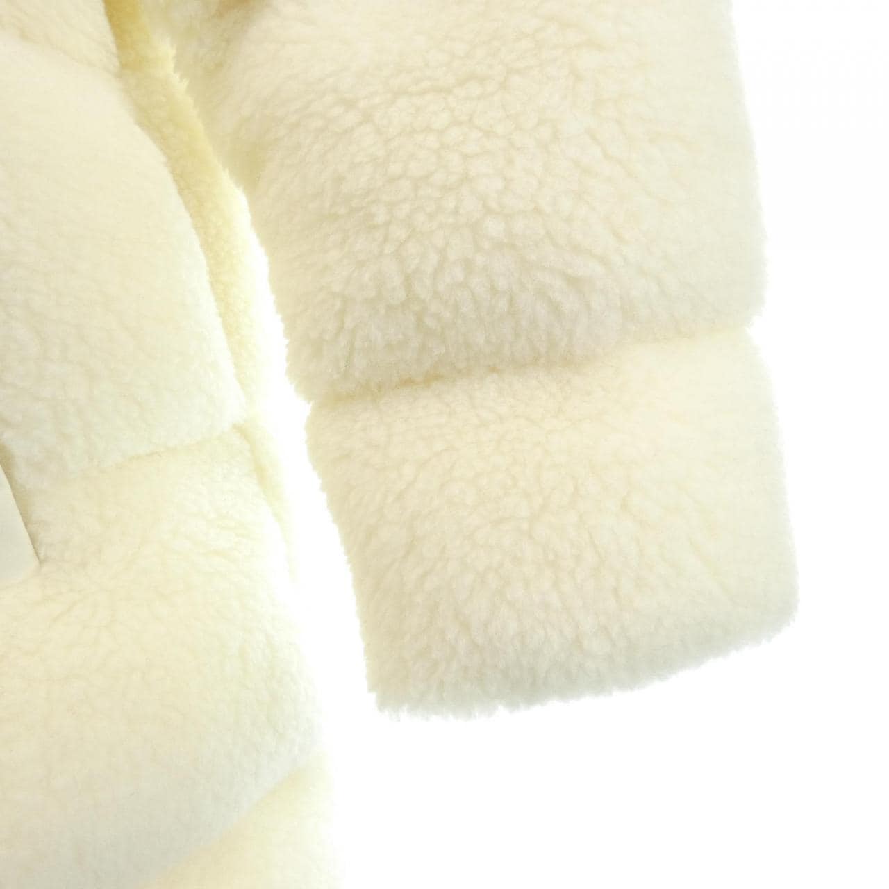 モンクレール MONCLER CHARAMILLON ダウンコート