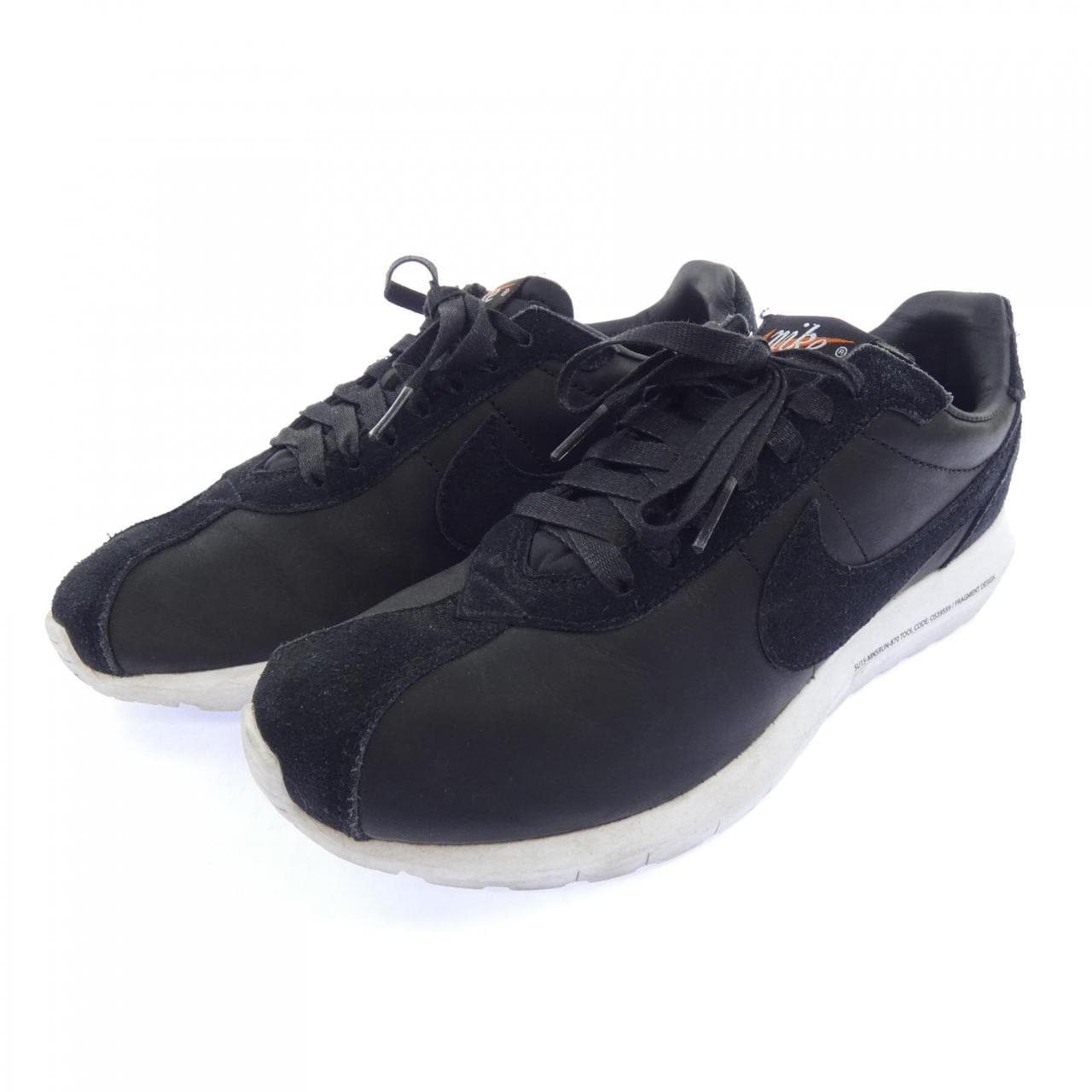 ナイキ NIKE 717121-001 スニーカー