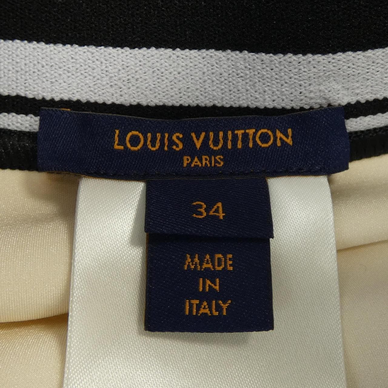 LOUIS VUITTON路易威登短裙