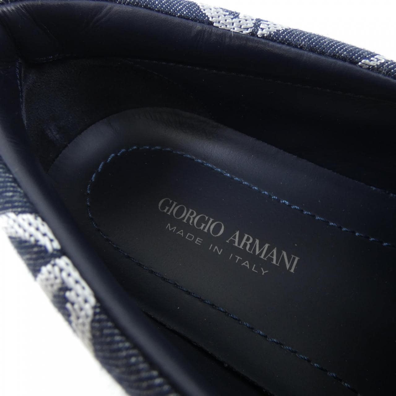 ジョルジオ アルマーニ GIORGIO ARMANI X2X138 スニーカー