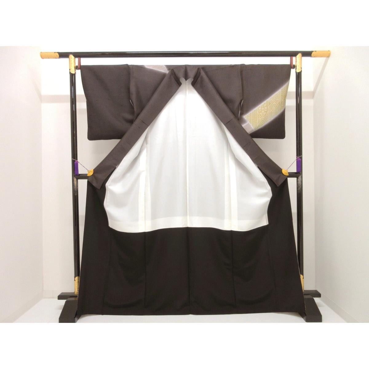 訪問着　身幅Ｌ寸【白山紬】