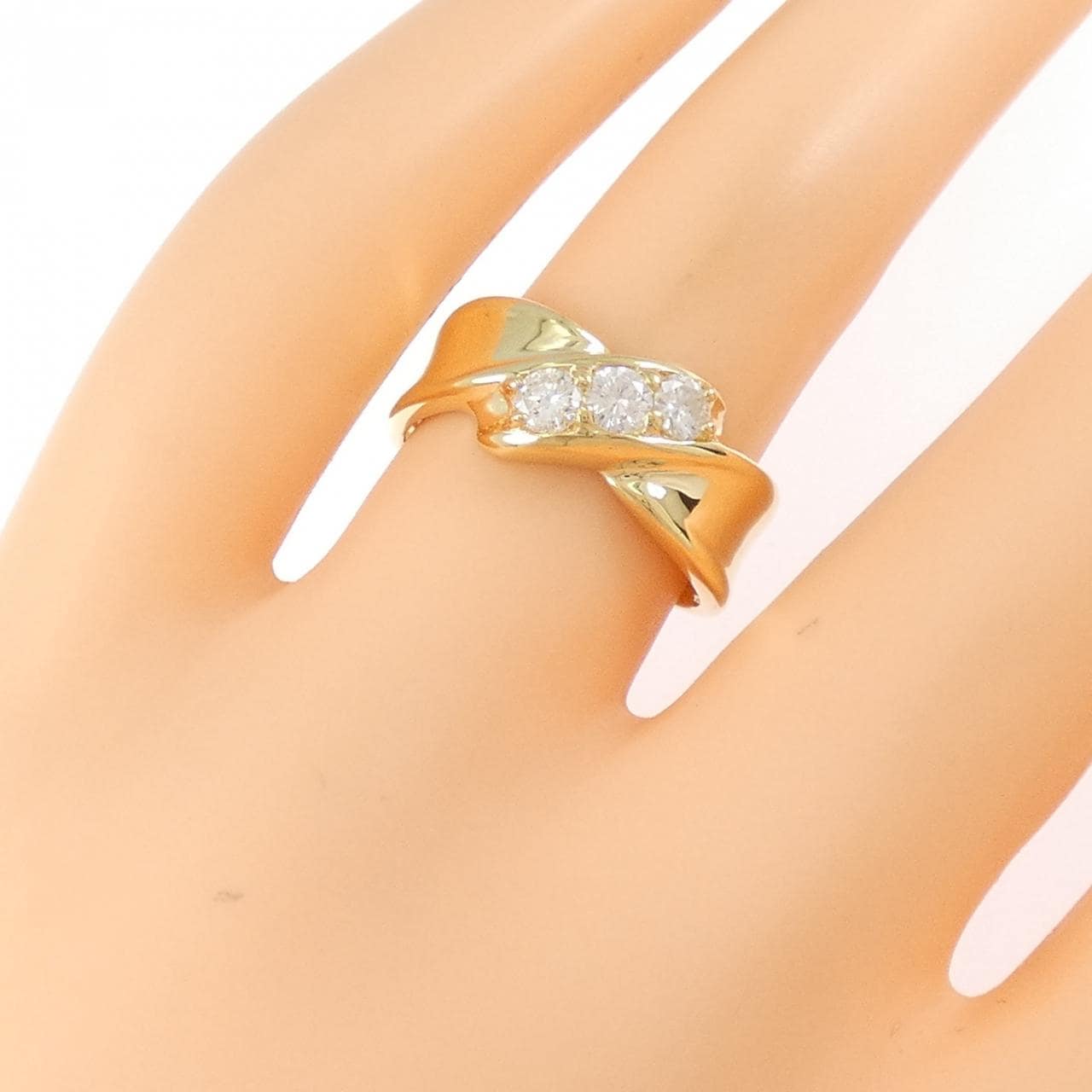 K18YG スリーストーン ダイヤモンド リング 0.38CT