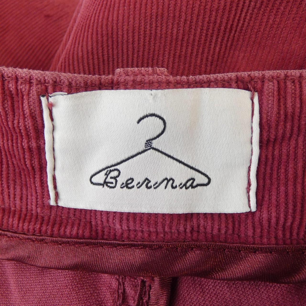 BERNA パンツ