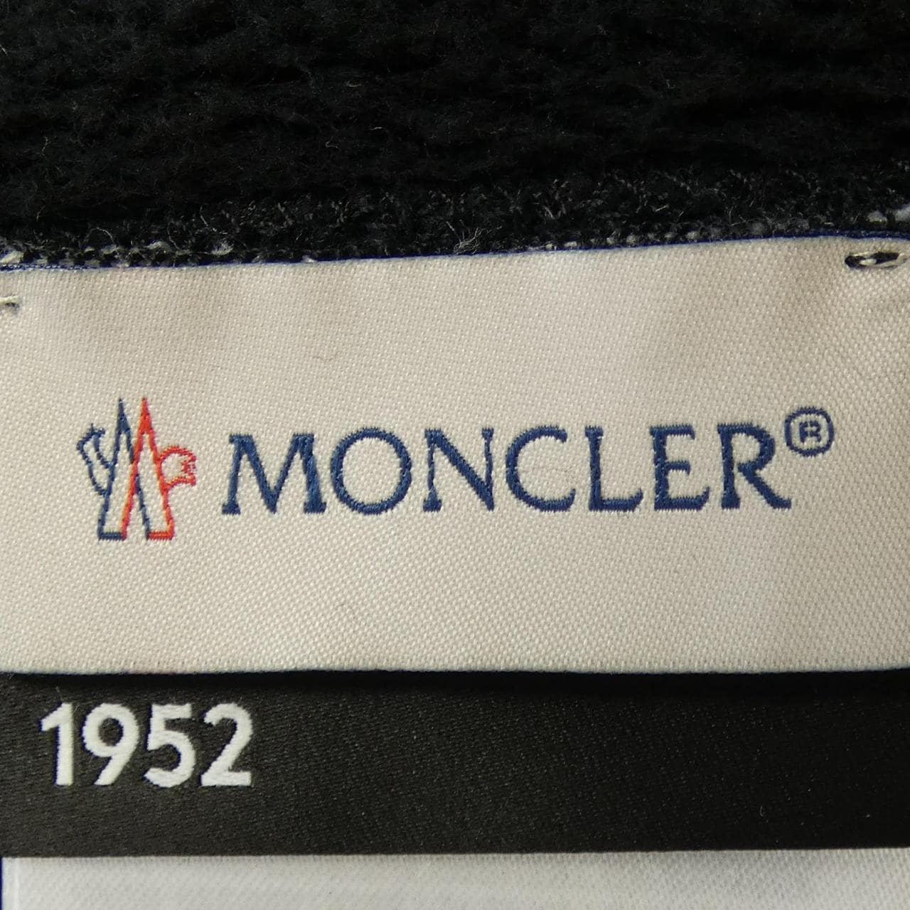 モンクレール MONCLER F20928G72240 V8188 パーカー