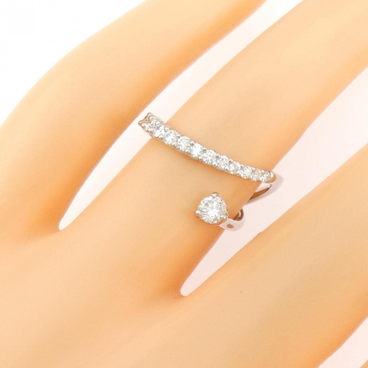 PT900 ダイヤモンド リング 0.57CT