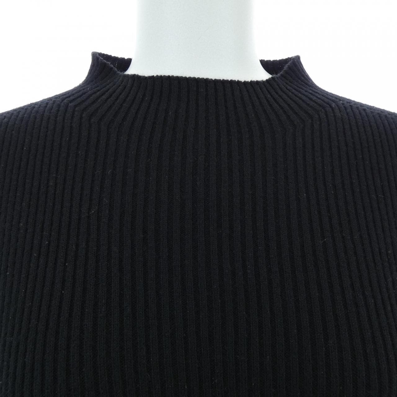 ザニューハウス THE NEWHOUSE ニット