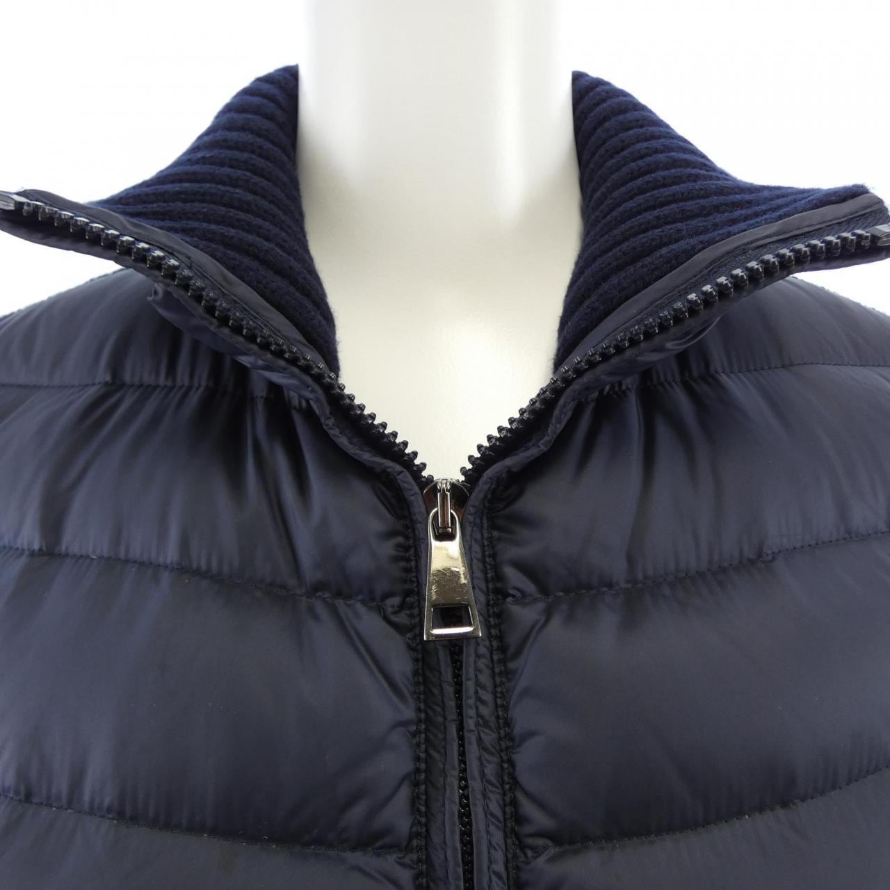 モンクレール MONCLER 20939457300 ダウンジャケット