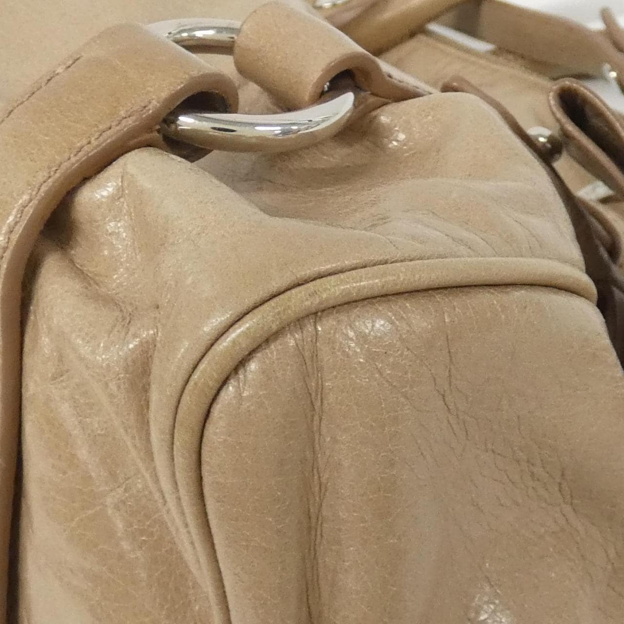 ミュウミュウ RT0438 バッグ