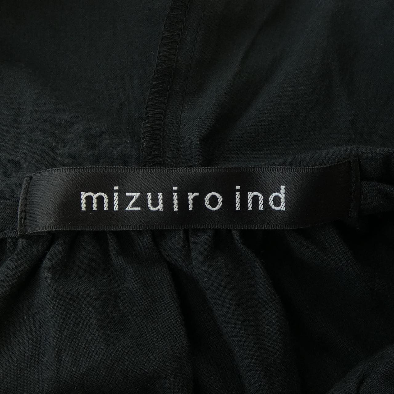 ミズイロインド mizuiro ind トップス
