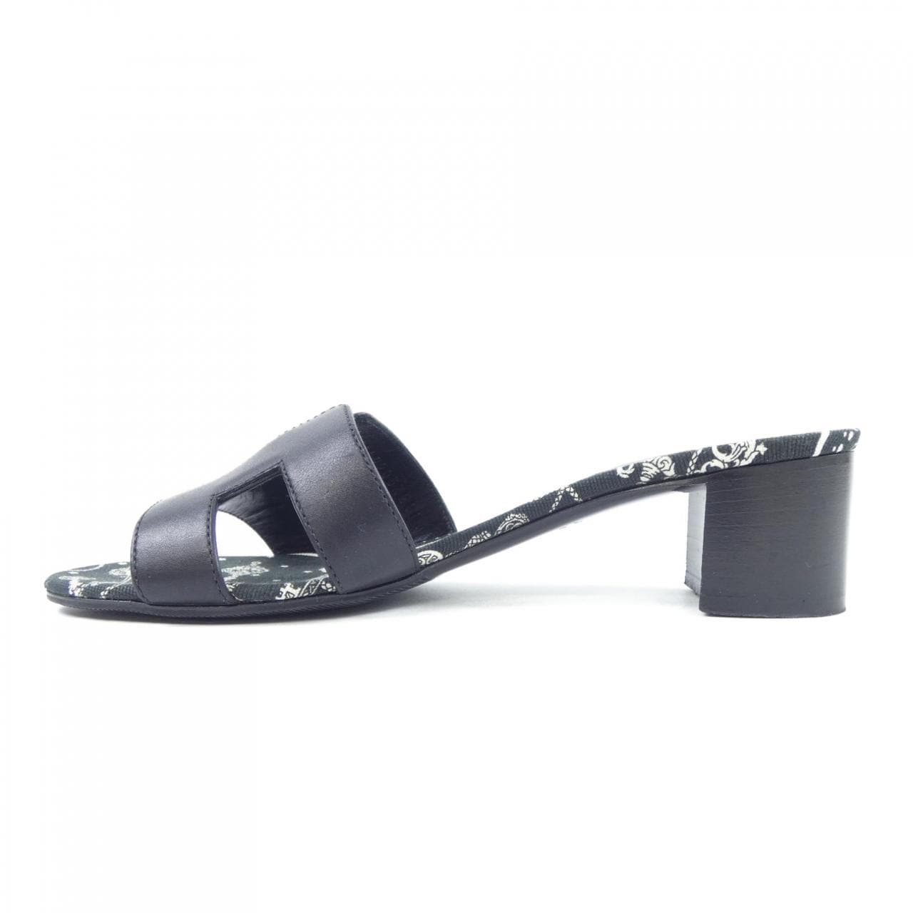 エルメス HERMES オアジス OASIS LES CLES BANDANA 202205Z サンダル