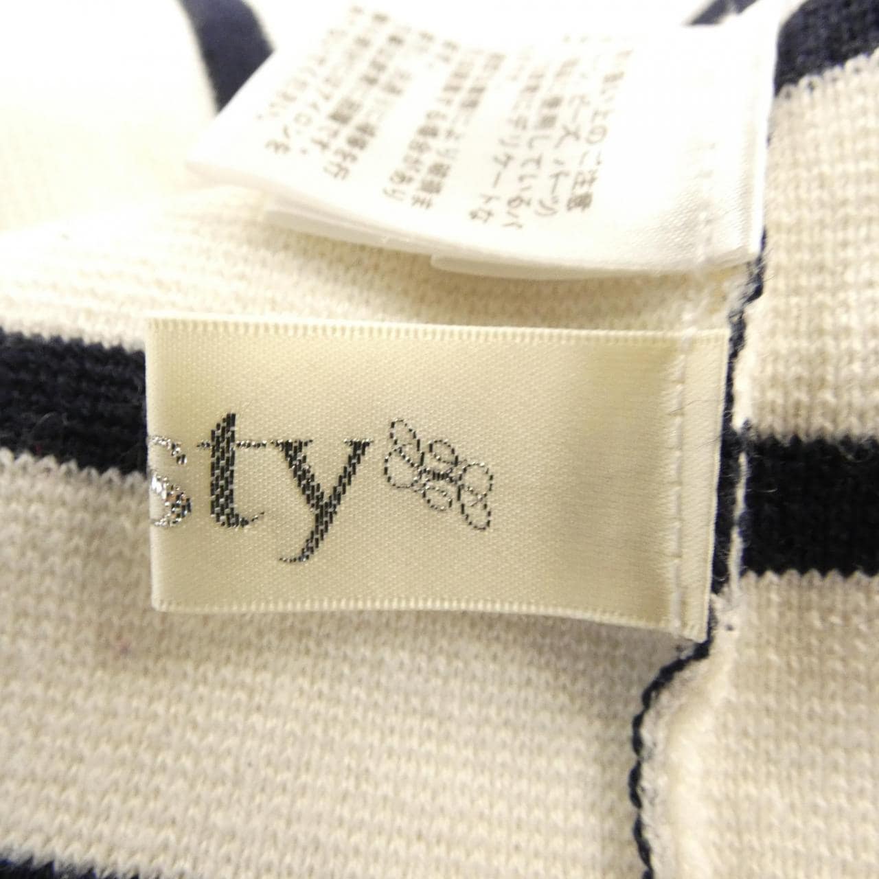 チェスティ chesty 11W114 トップス