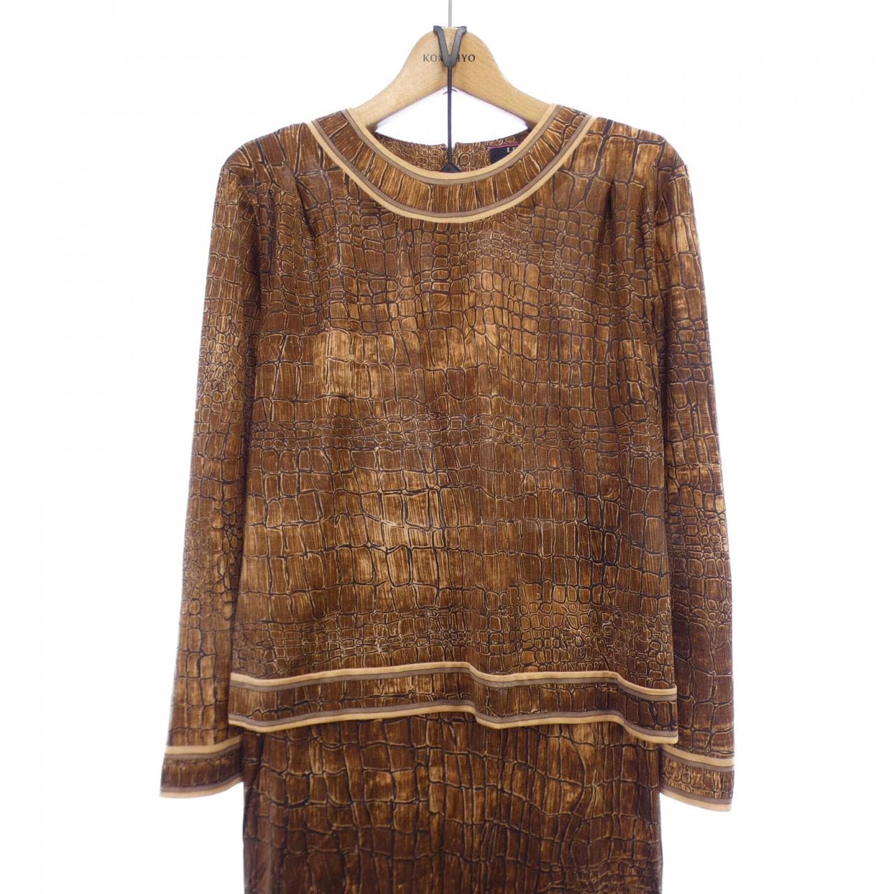 レオナールファッション LEONARD FASHION セットアップ