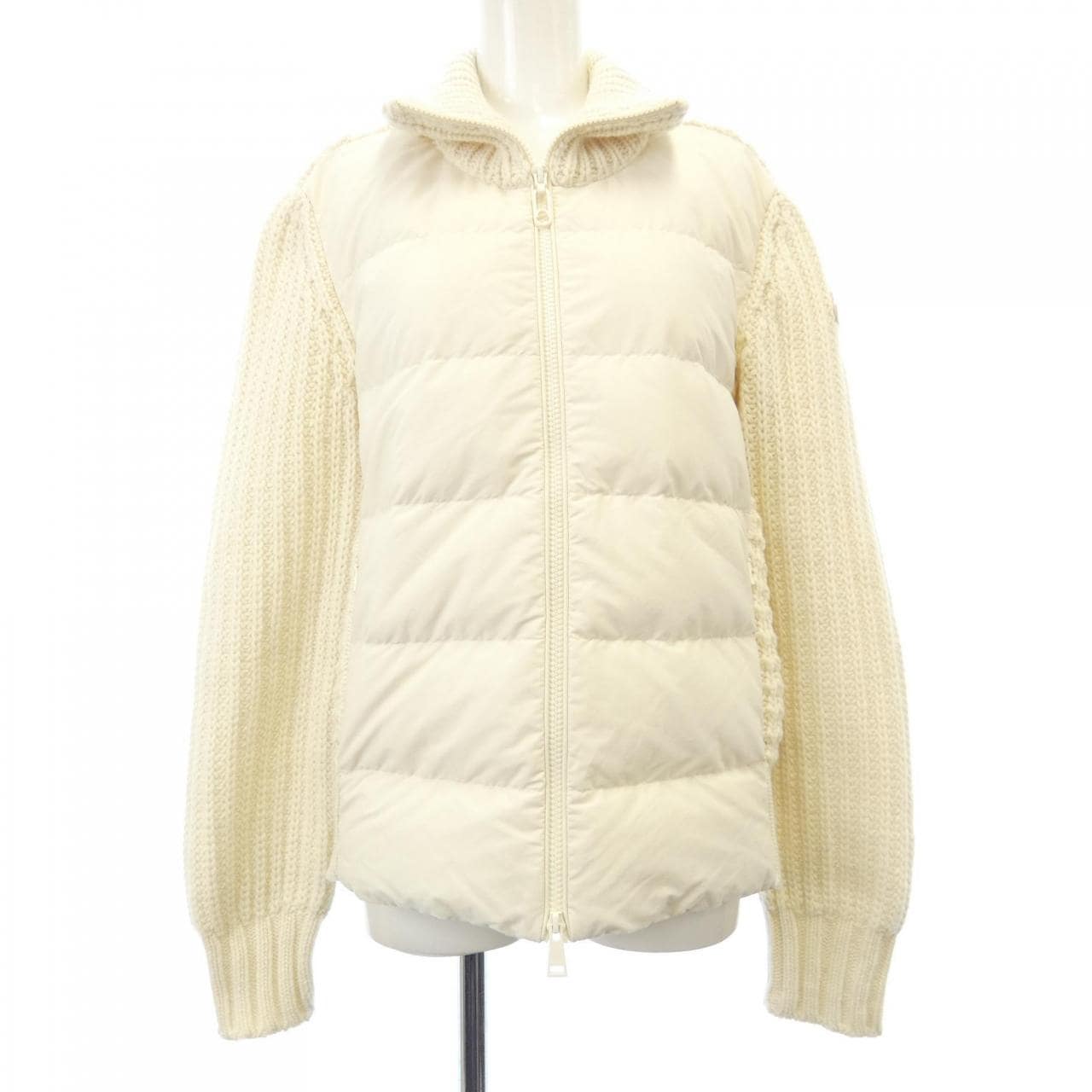 モンクレール MONCLER ダウンジャケット