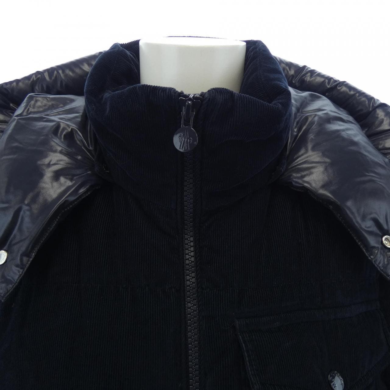モンクレール MONCLER VIGNEMALE ダウンジャケット