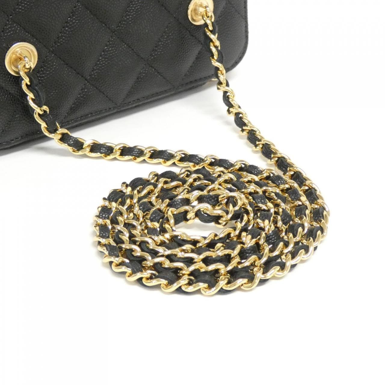 CHANEL AP3079 shoulder bag