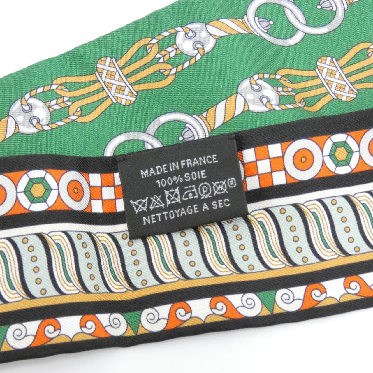 HERMES HARNAIS EN ROSACE Twilly 063853S Scarf