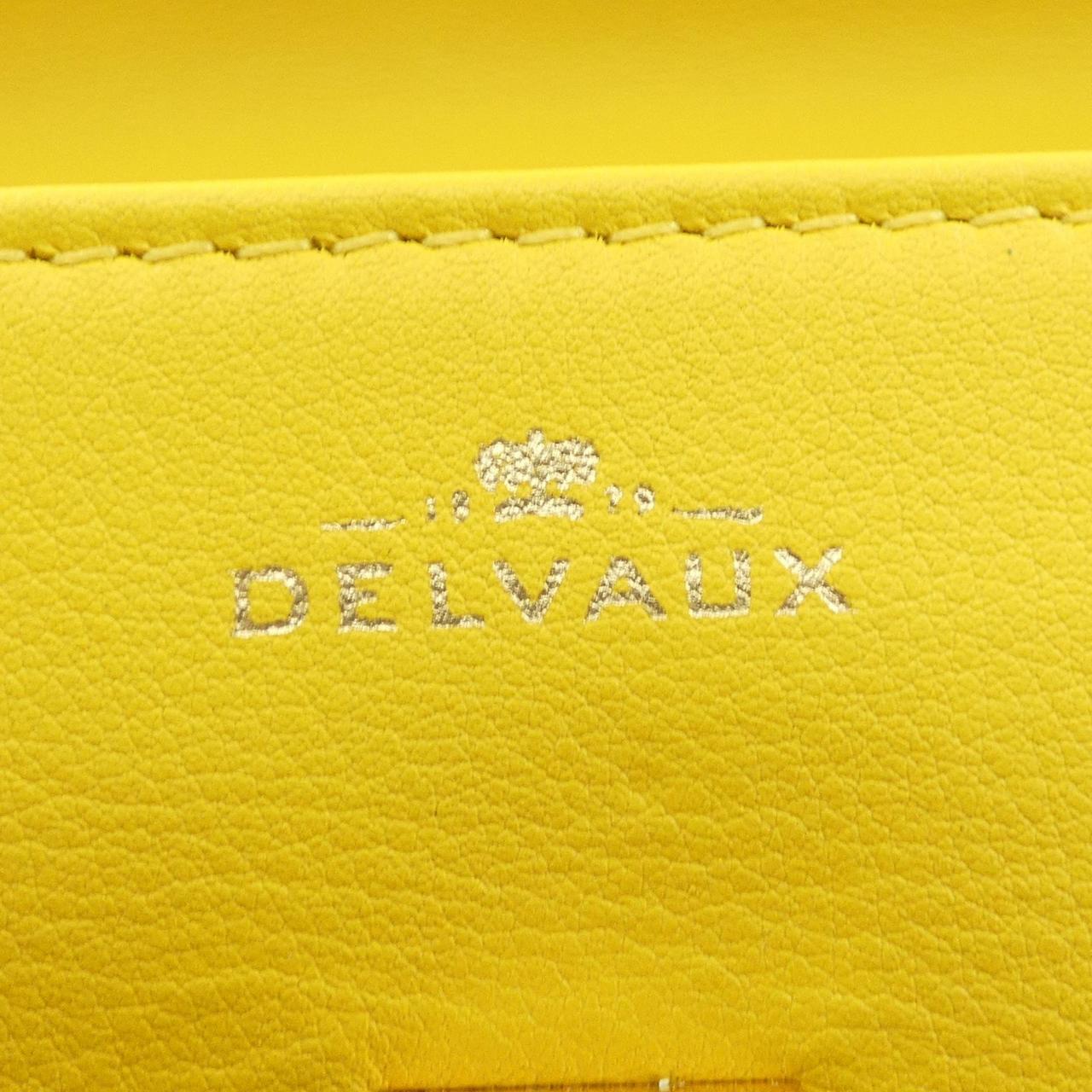 德尔沃DELVAUX