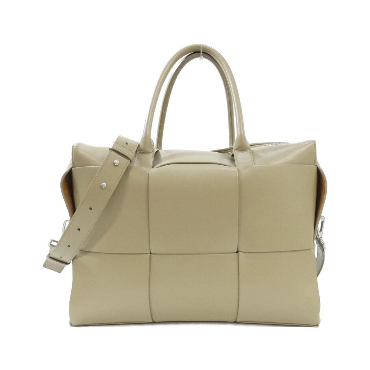 ボッテガヴェネタ 620633 VB1K0 バッグ