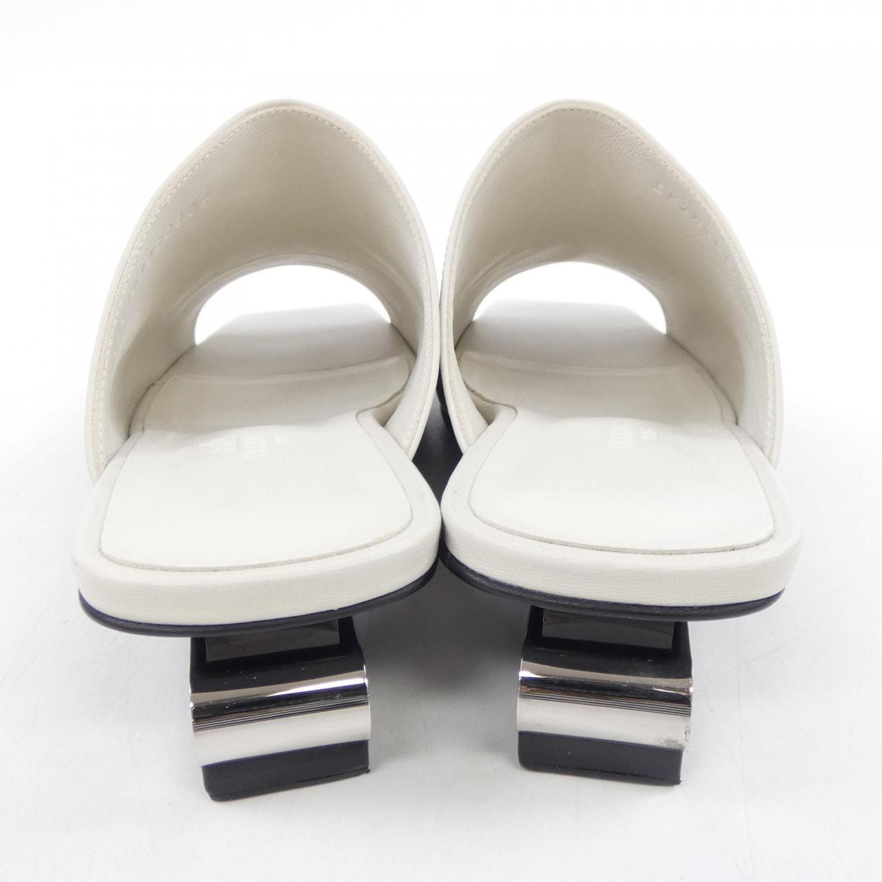 エルメス HERMES アイドル IDOLE シェーヌダンクル 241084Z サンダル