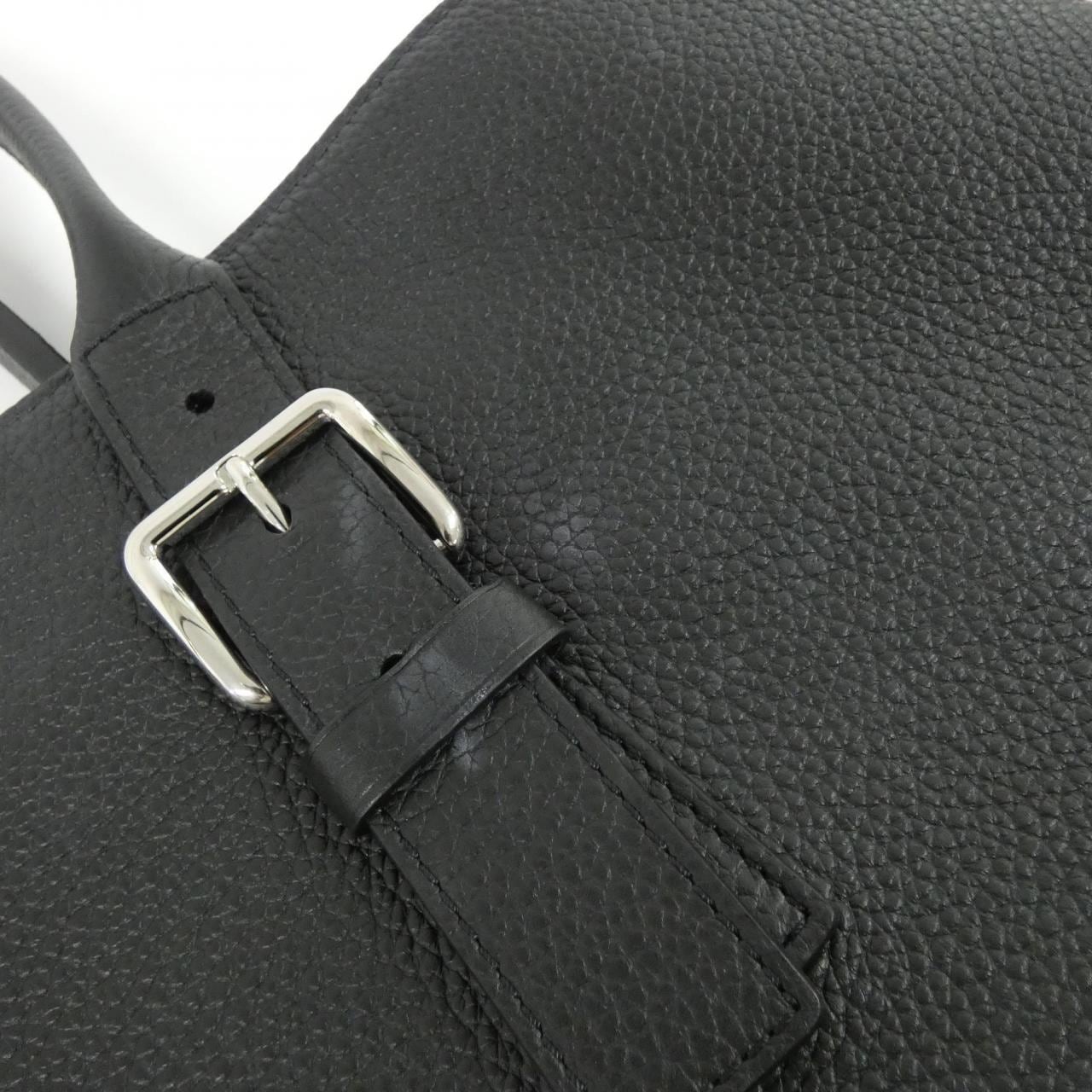 LOUIS VUITTON Taurillon Cava Voyage M50086 包