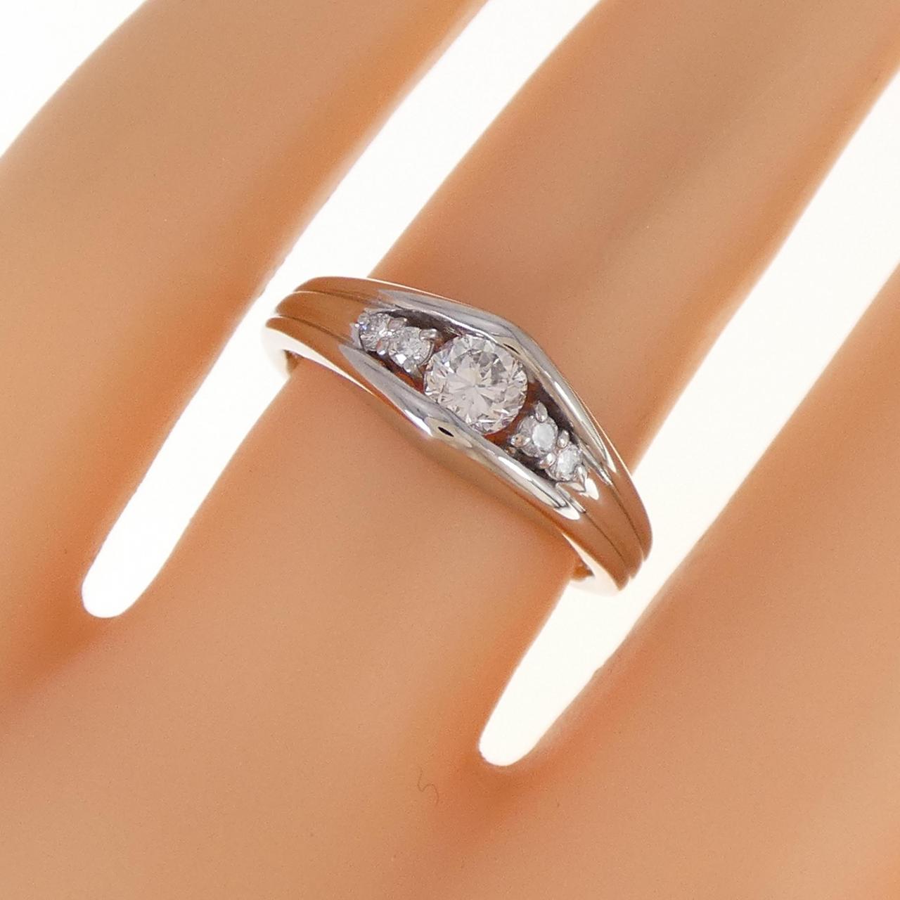 PT ダイヤモンド リング 0.35CT