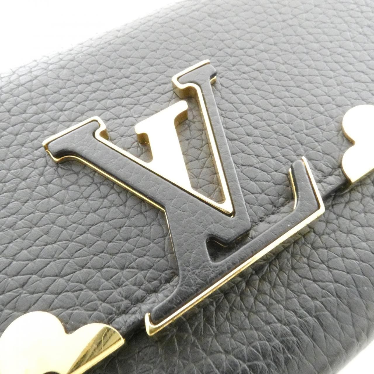 ルイヴィトン ポルトフォイユ カプシーヌ M64551 財布