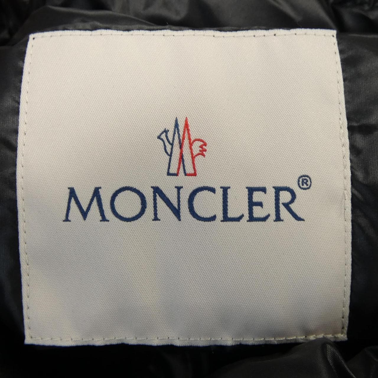 【新品】モンクレール MONCLER ダウンジャケット