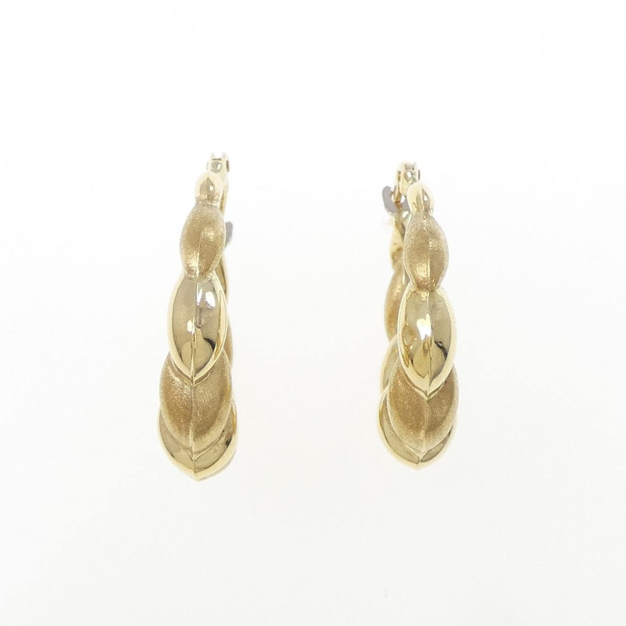 ウノアエレ 750YG ピアス