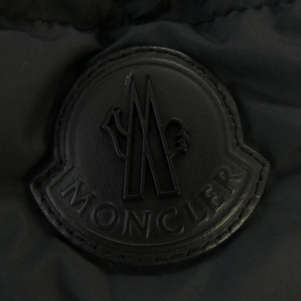 モンクレール MONCLER ARNEB ダウンジャケット
