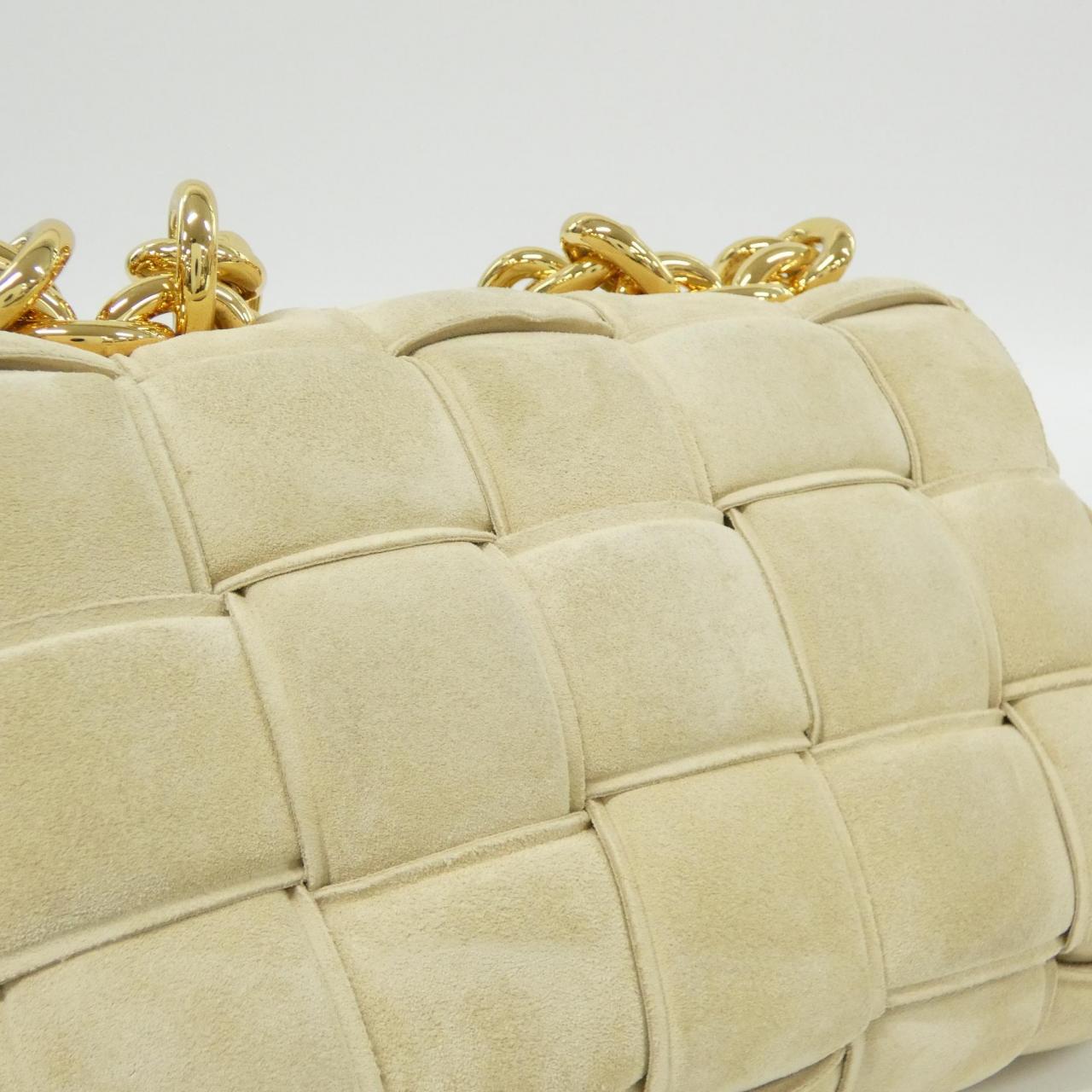 ボッテガヴェネタ 631421 V04N0 ショルダーバッグ