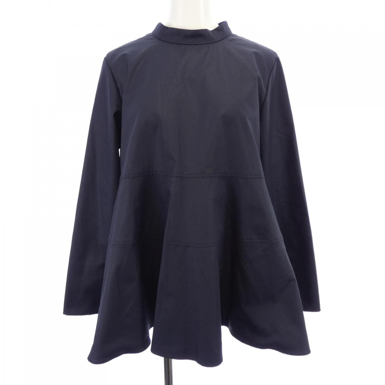 エムプルミエ M-Premier トップス