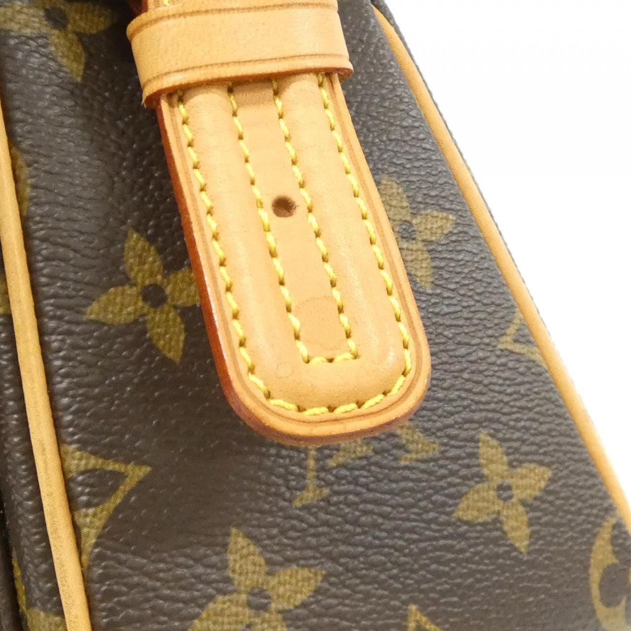 ルイヴィトン モノグラム ヴィバ シテ MM M51164 ショルダーバッグ