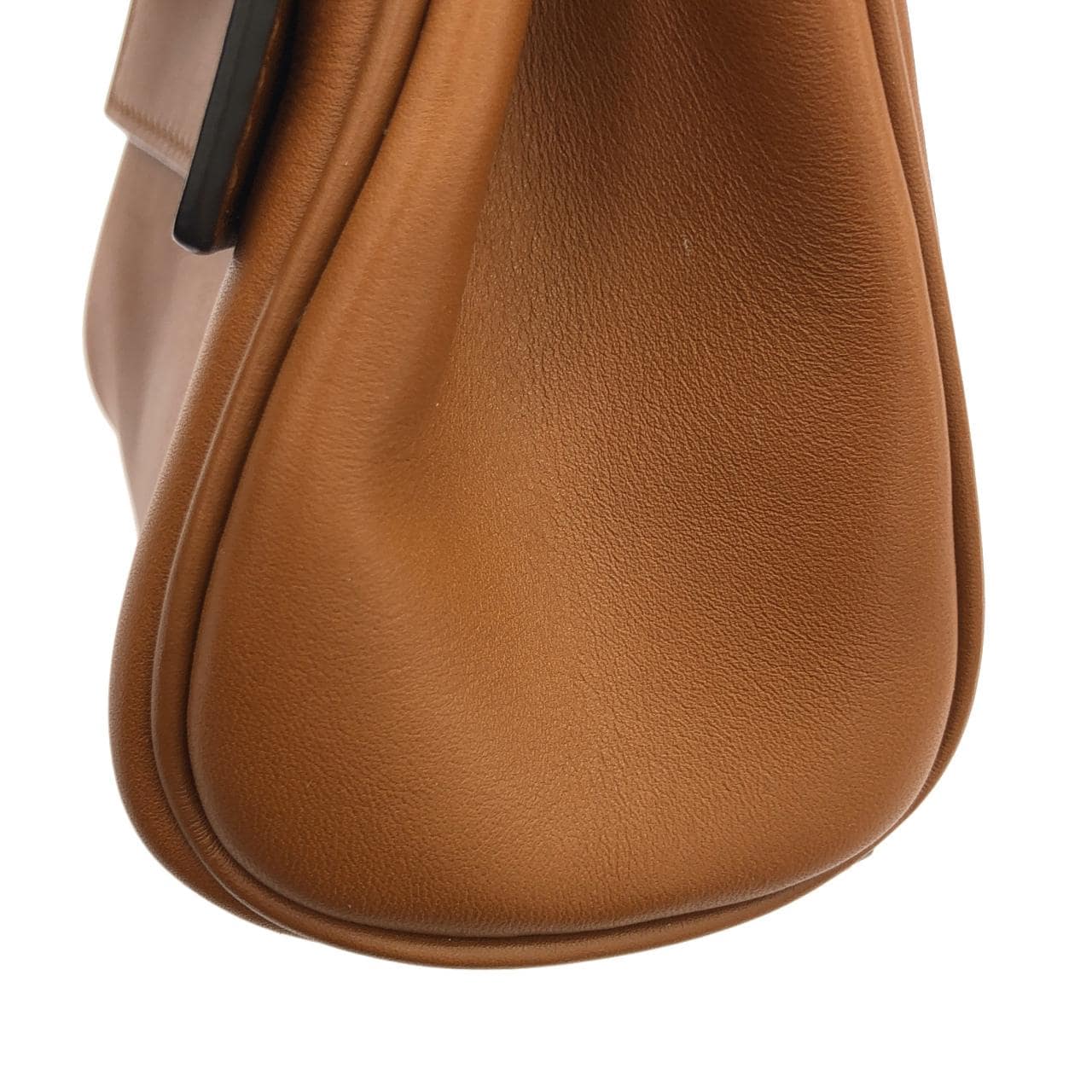 サルヴァトーレフェラガモ 21 H672 バッグ