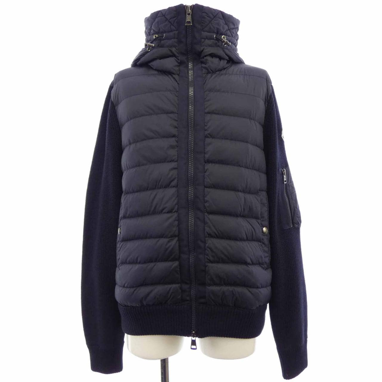 モンクレール MONCLER 20919B50800 ダウンジャケット
