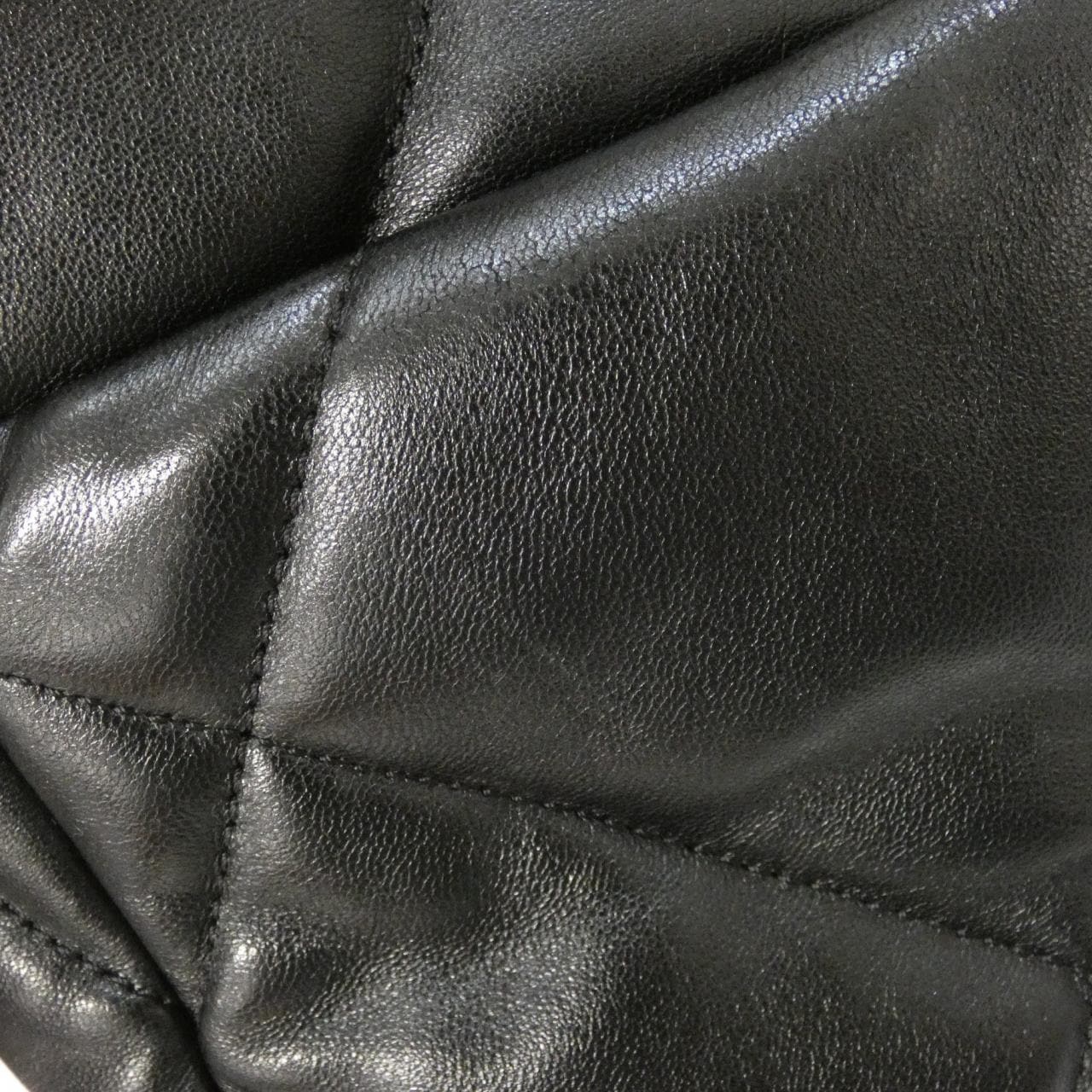 シャネル シャネル19 ライン AS1160 ショルダーバッグ