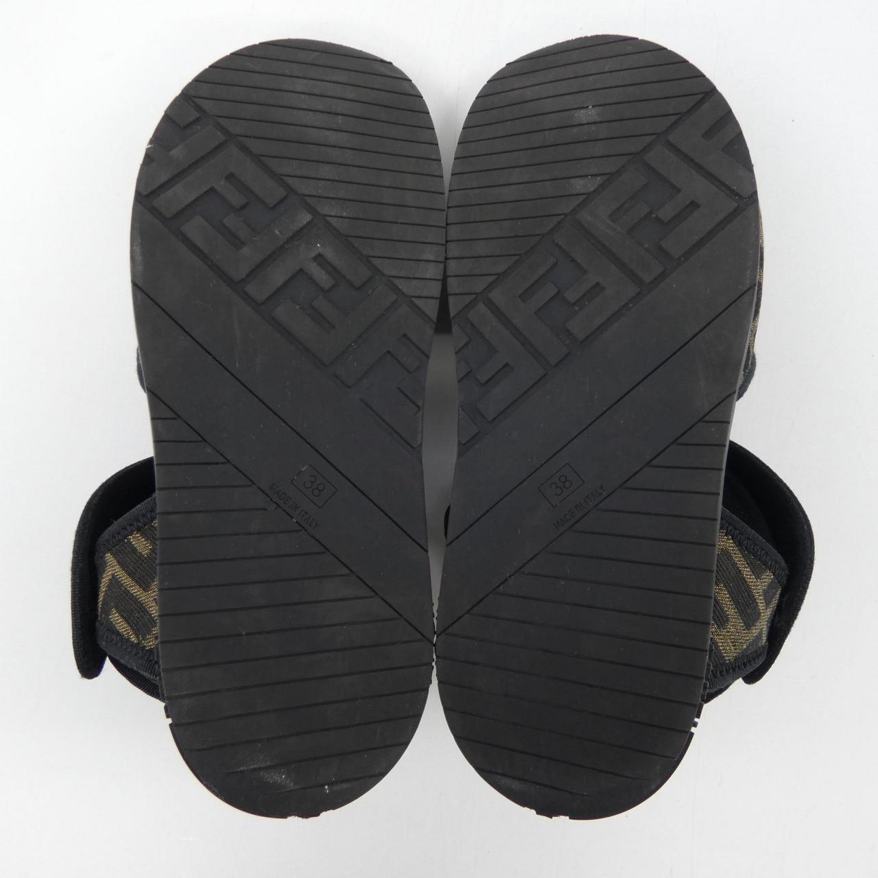 フェンディ FENDI サンダル