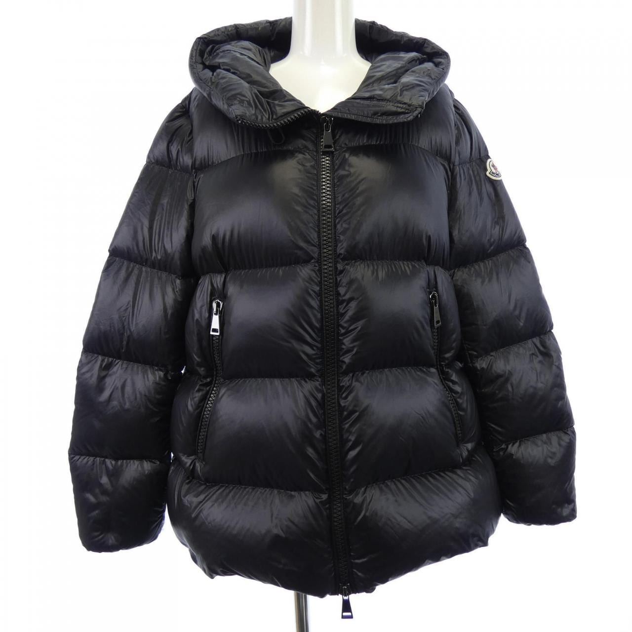モンクレール MONCLER SERITTE ダウンジャケット