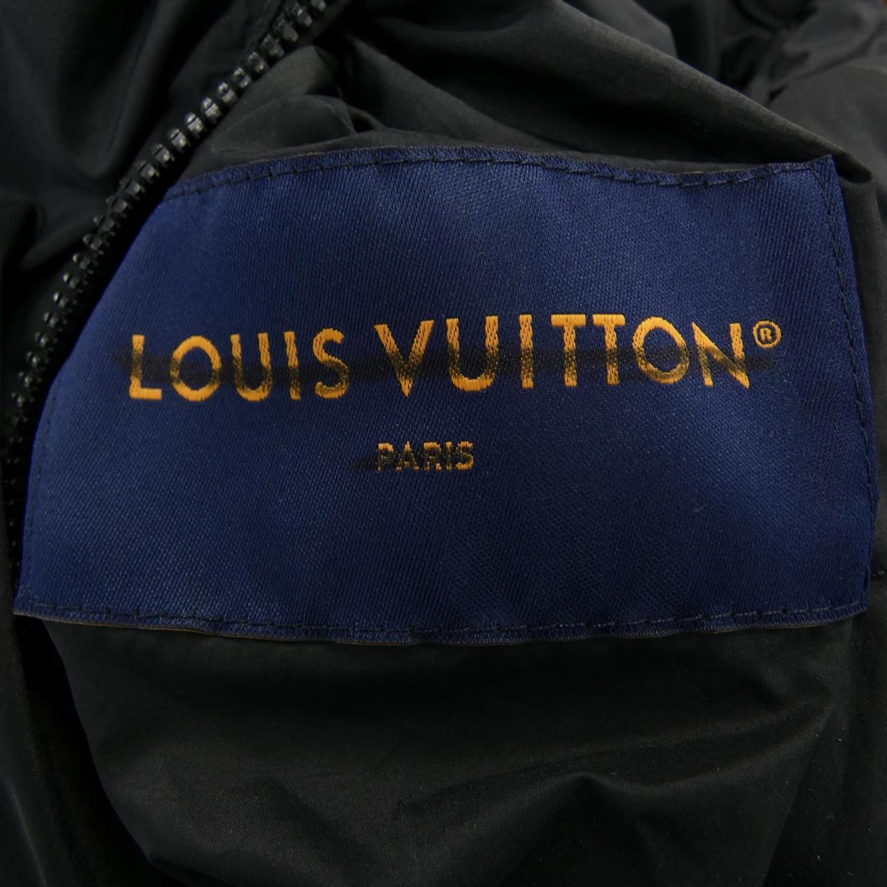 ルイヴィトン LOUIS VUITTON リバーシブルウインタリーダウンパーカ HOK50ETI4 ダウンコート