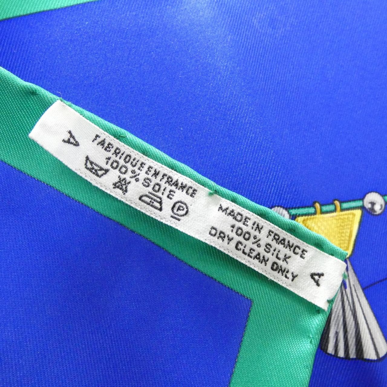 エルメス PARURES DES SABLES カレ スカーフ