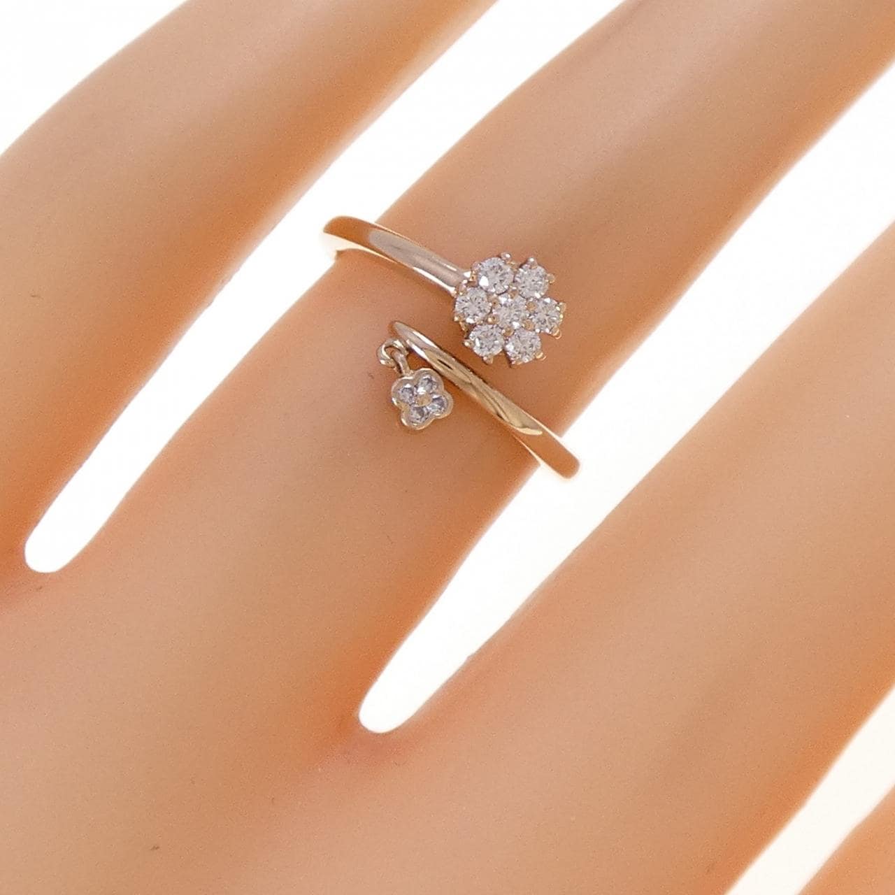 K18PG フラワー ダイヤモンド リング 0.14CT