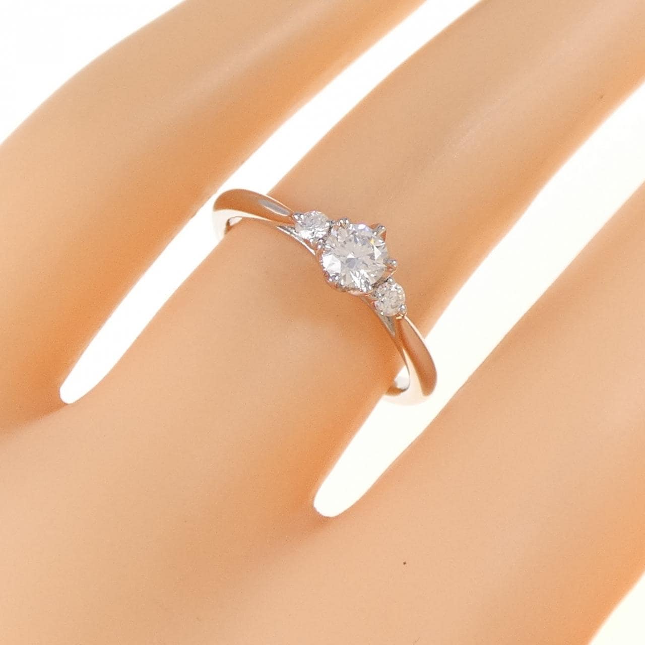 PT950 Diamond Ring 0.23CT D VVS1 3EXT