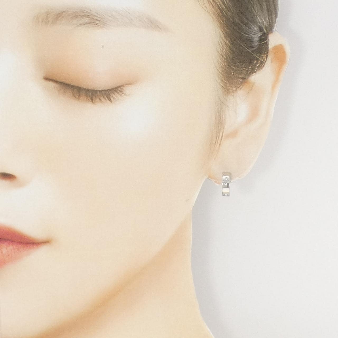 K14WG ダイヤモンド ピアス