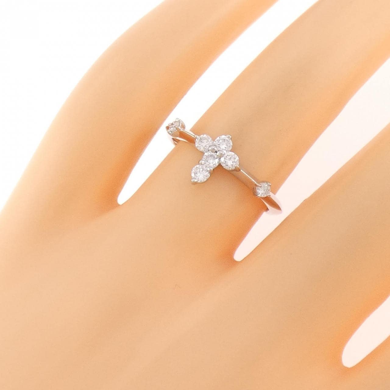 PT900 クロス ダイヤモンド リング 0.30CT