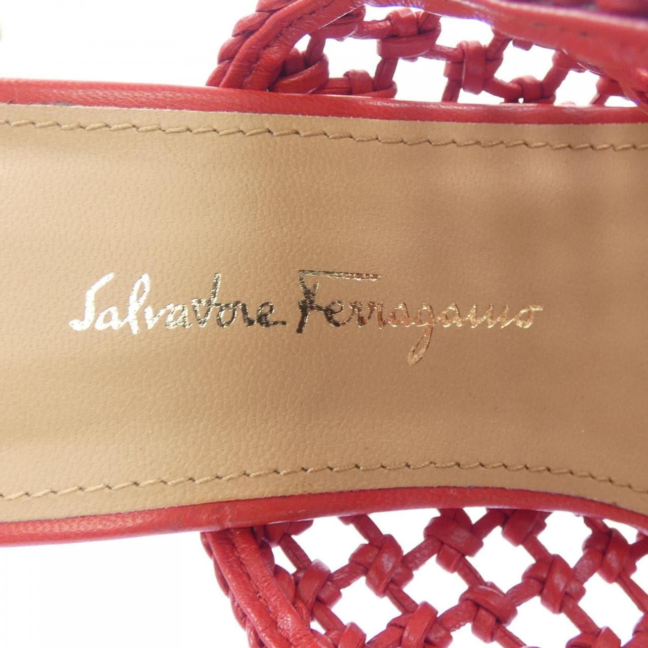 サルヴァトーレフェラガモ SALVATORE FERRAGAMO サンダル