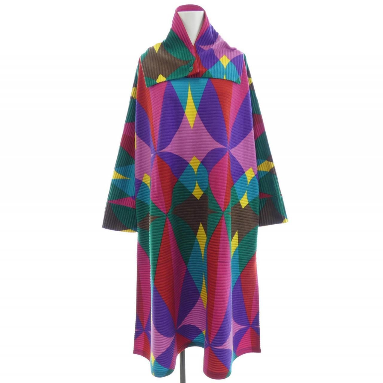 ミーイッセイミヤケ me ISSEY MIYAKE MI93JH482 ワンピース